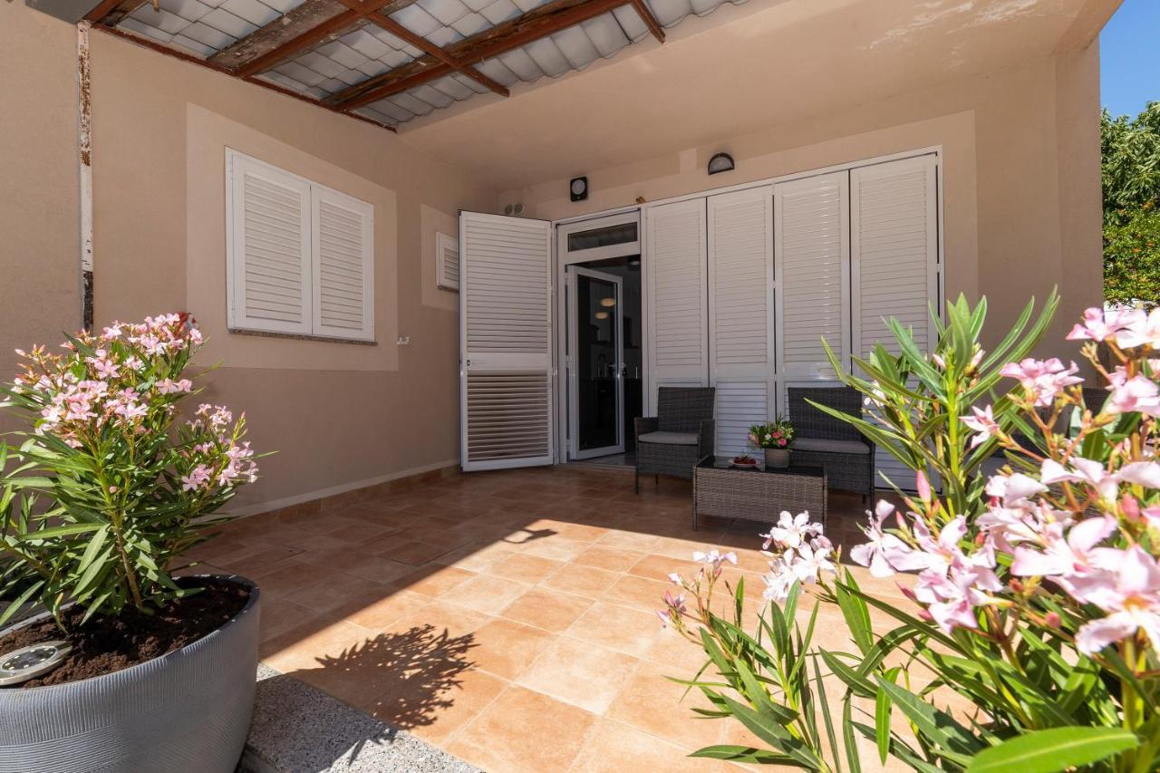 Duffys Apartment Zadar Exterior photo